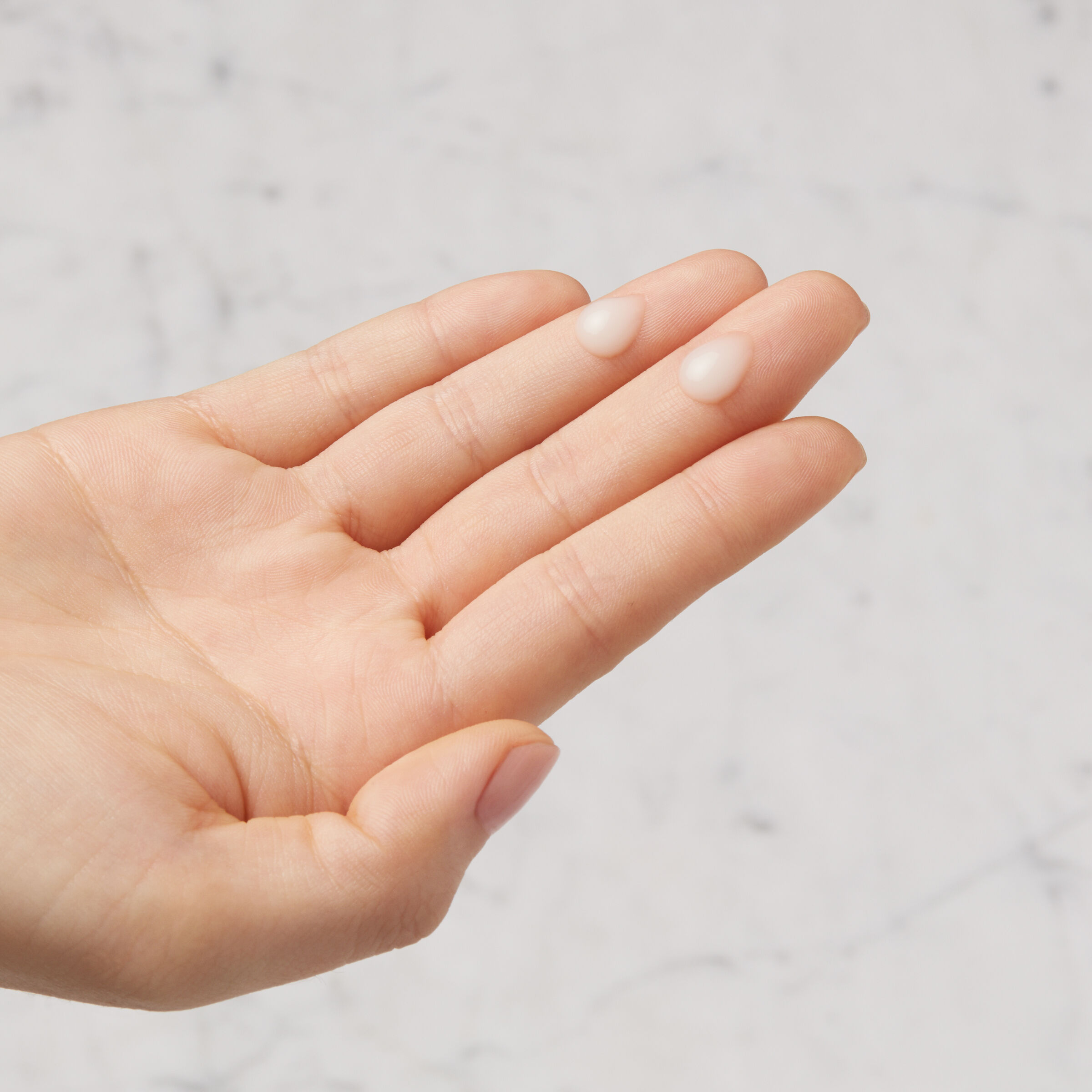 Vital Skin-Strengthening Hyaluronic Acid Super Serum